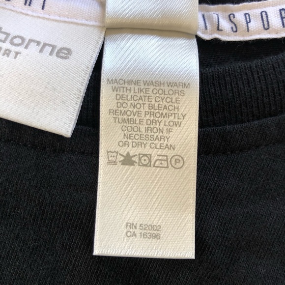 LizSport by Liz Claiborne Short Sleeve Black Tees. - Picture 4 of 5